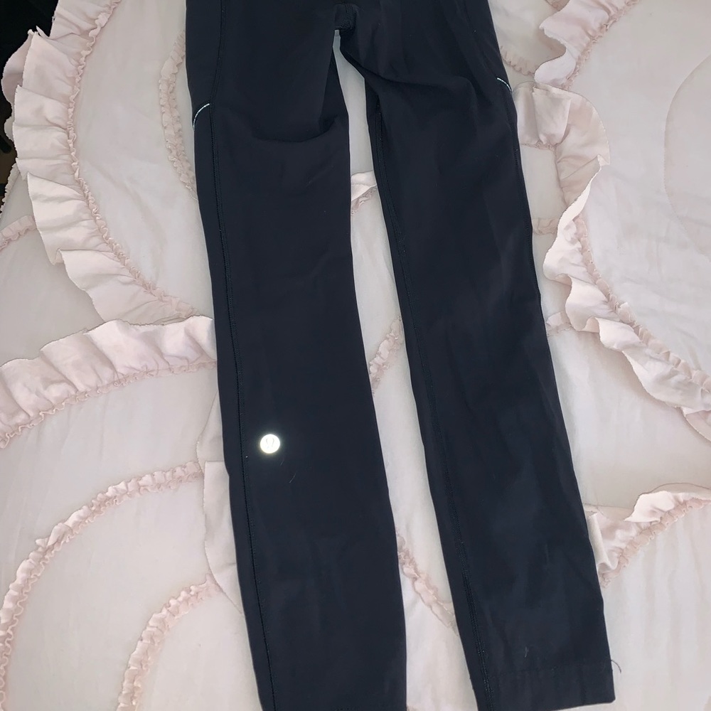 Black lululemon full length leggings